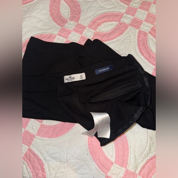 STUDENT MOVING SALE 💕 - Picture 3 of 4